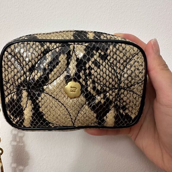Eric javits wristlet - Picture 3 of 7